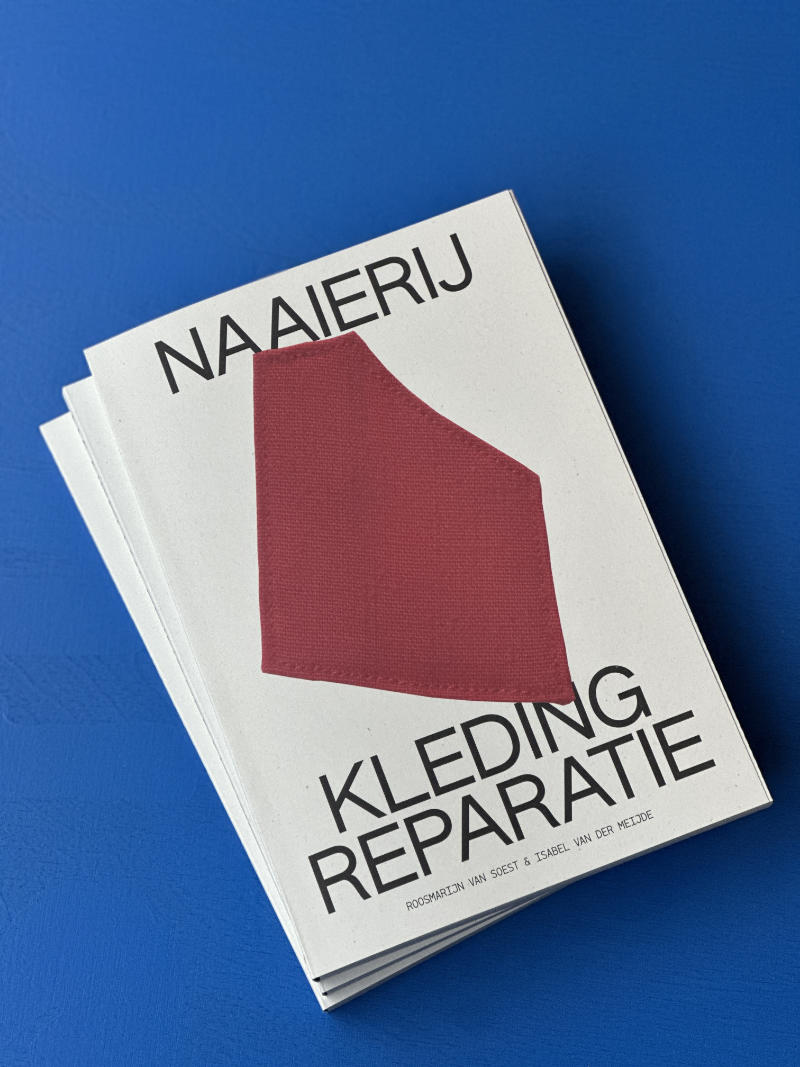 Naaierij Kledingreparatie boek